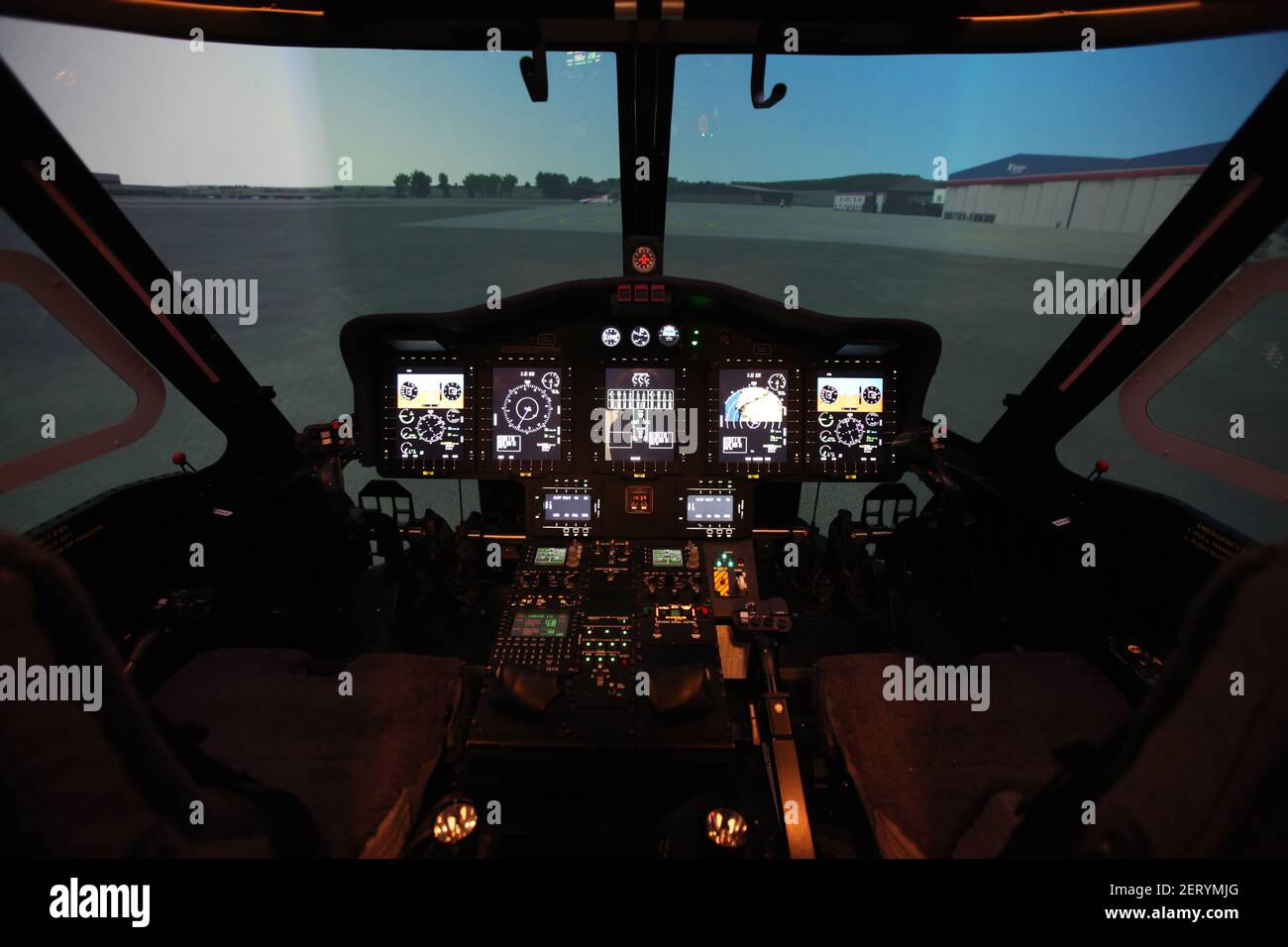Helicopter Cockpit Simulator Training Helicopter Cockpit Simulator Training