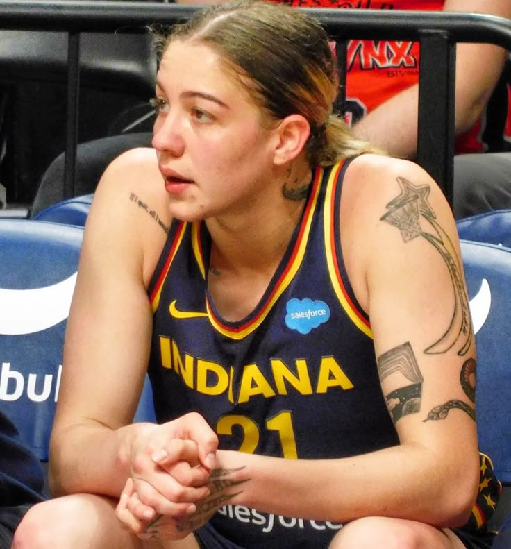 Paige Buecker Leaks