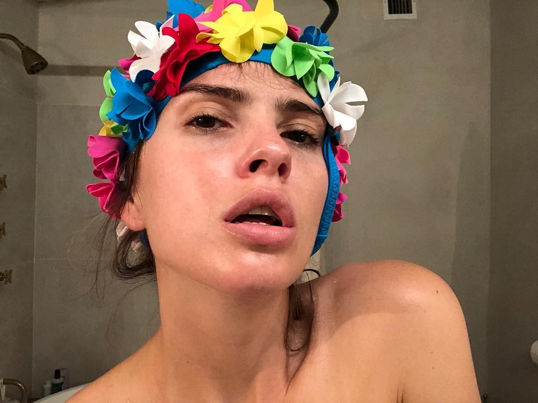 What Are Shelley Hennig Nudes? Safe Viewing Guide