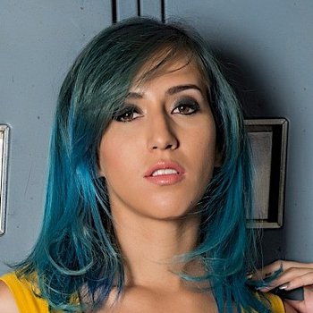 What Is April O'neil Porn? Adult Comic Guide